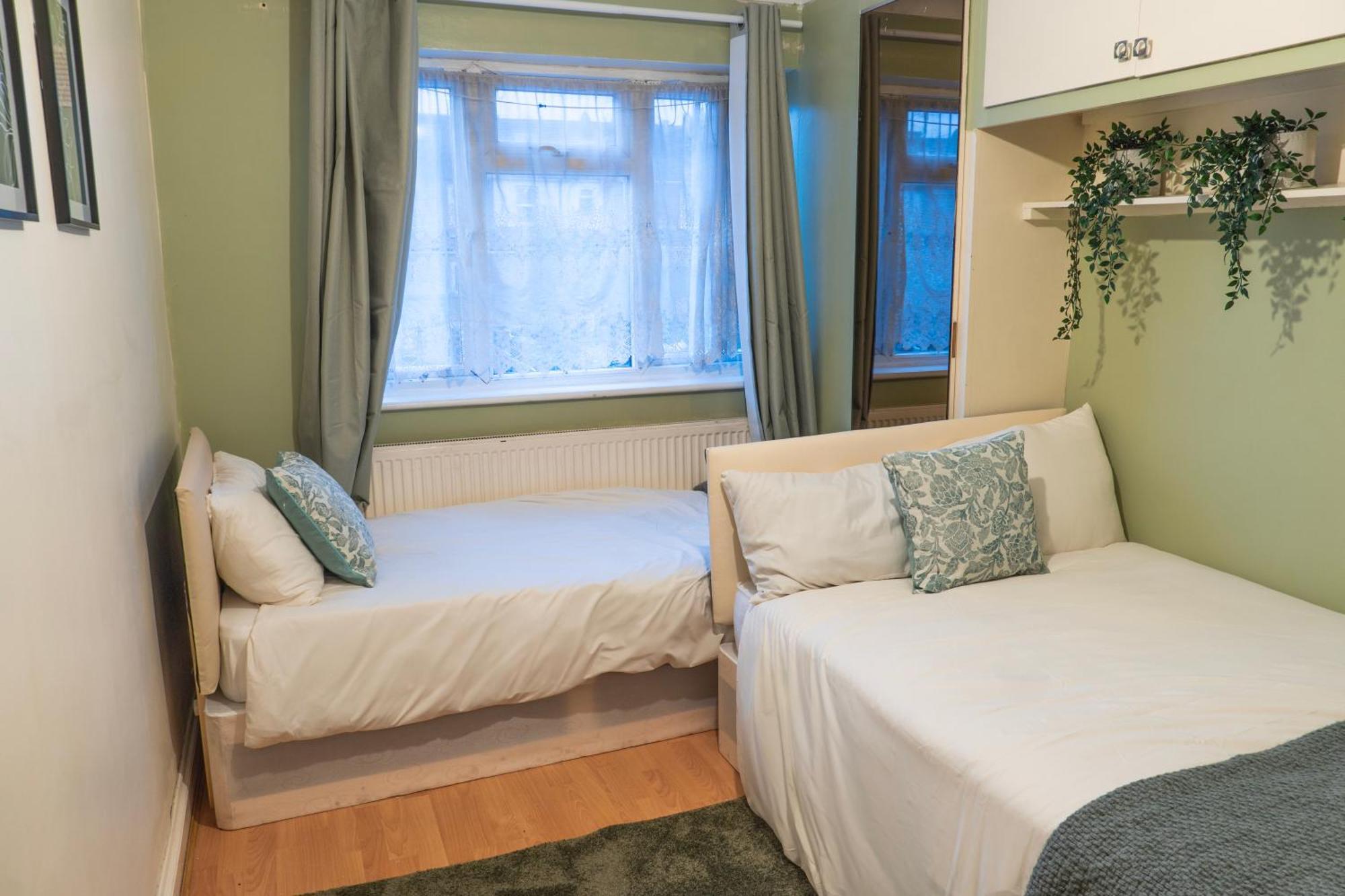 Apartment Cosy 2 Bed Next To Wembley Stadium *