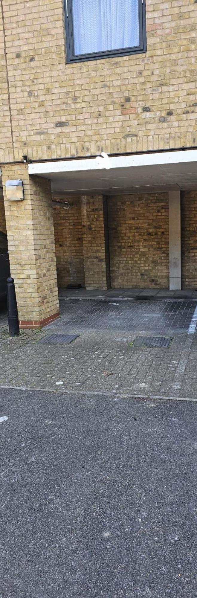 Beautiful Spacious 2 Bed Flat With 2 Parking Near Wembley Stadium *