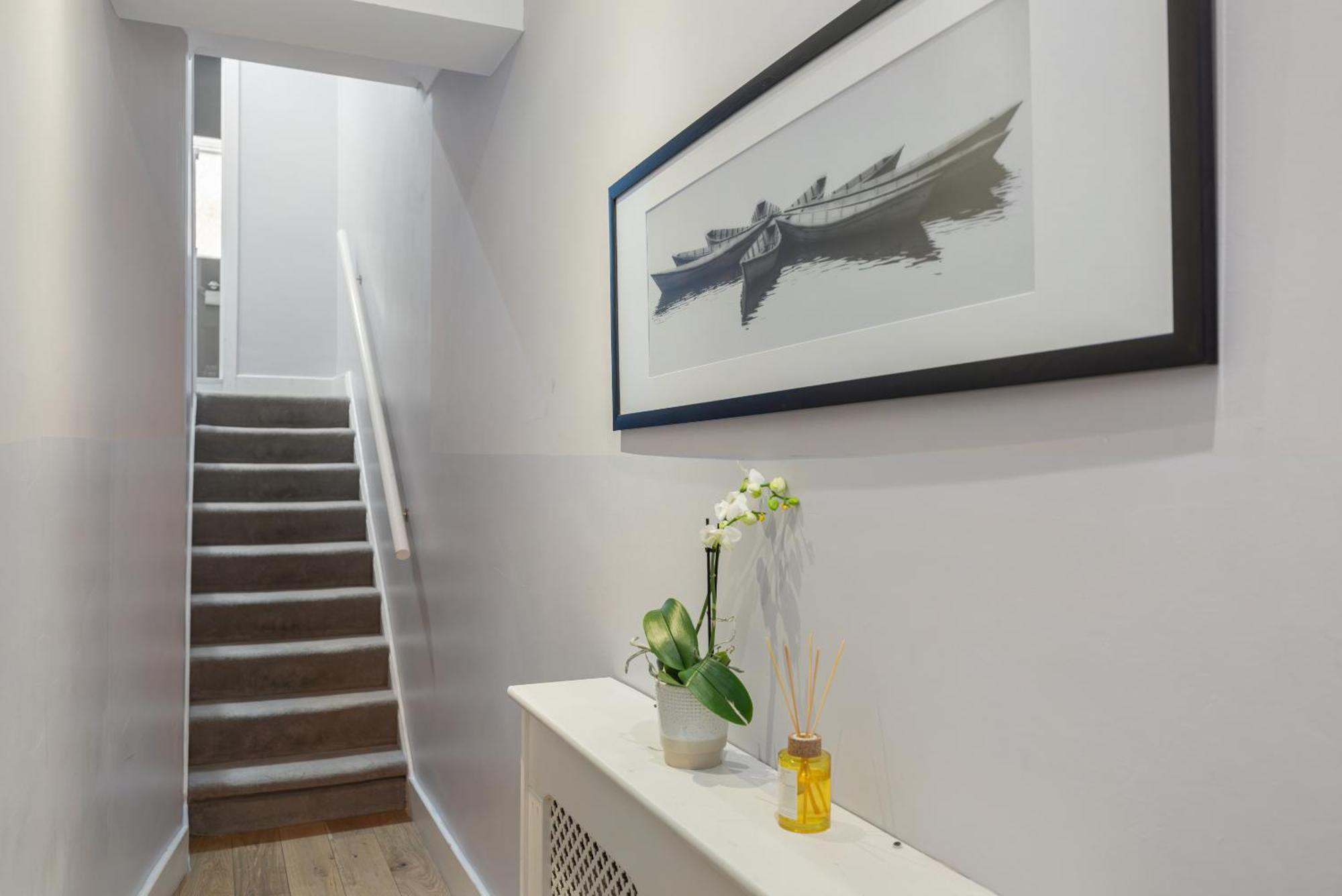 5 Bedroom Flat In Paddington Apartment London