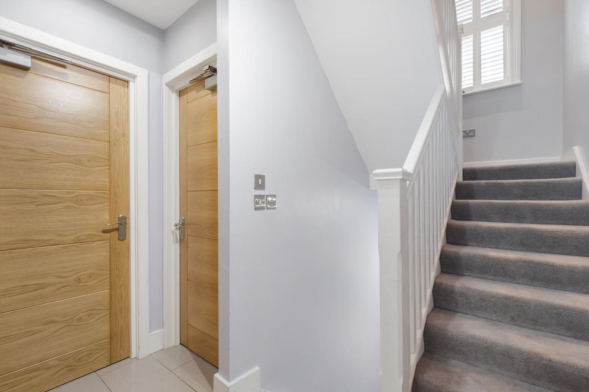 Apartment 5 Bedroom Flat In Paddington London
