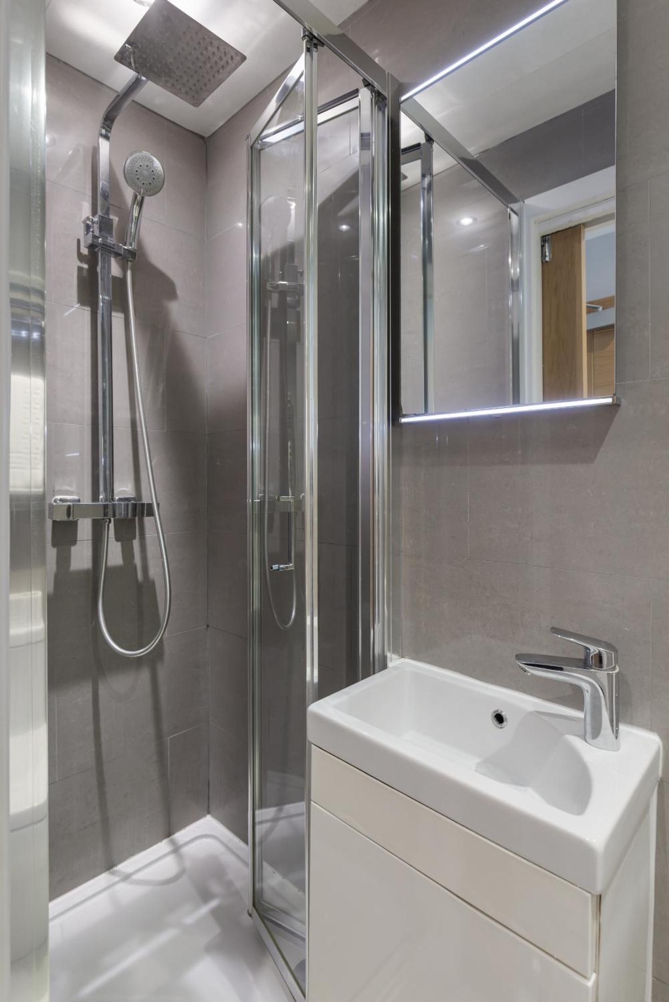 Apartment 5 Bedroom Flat In Paddington