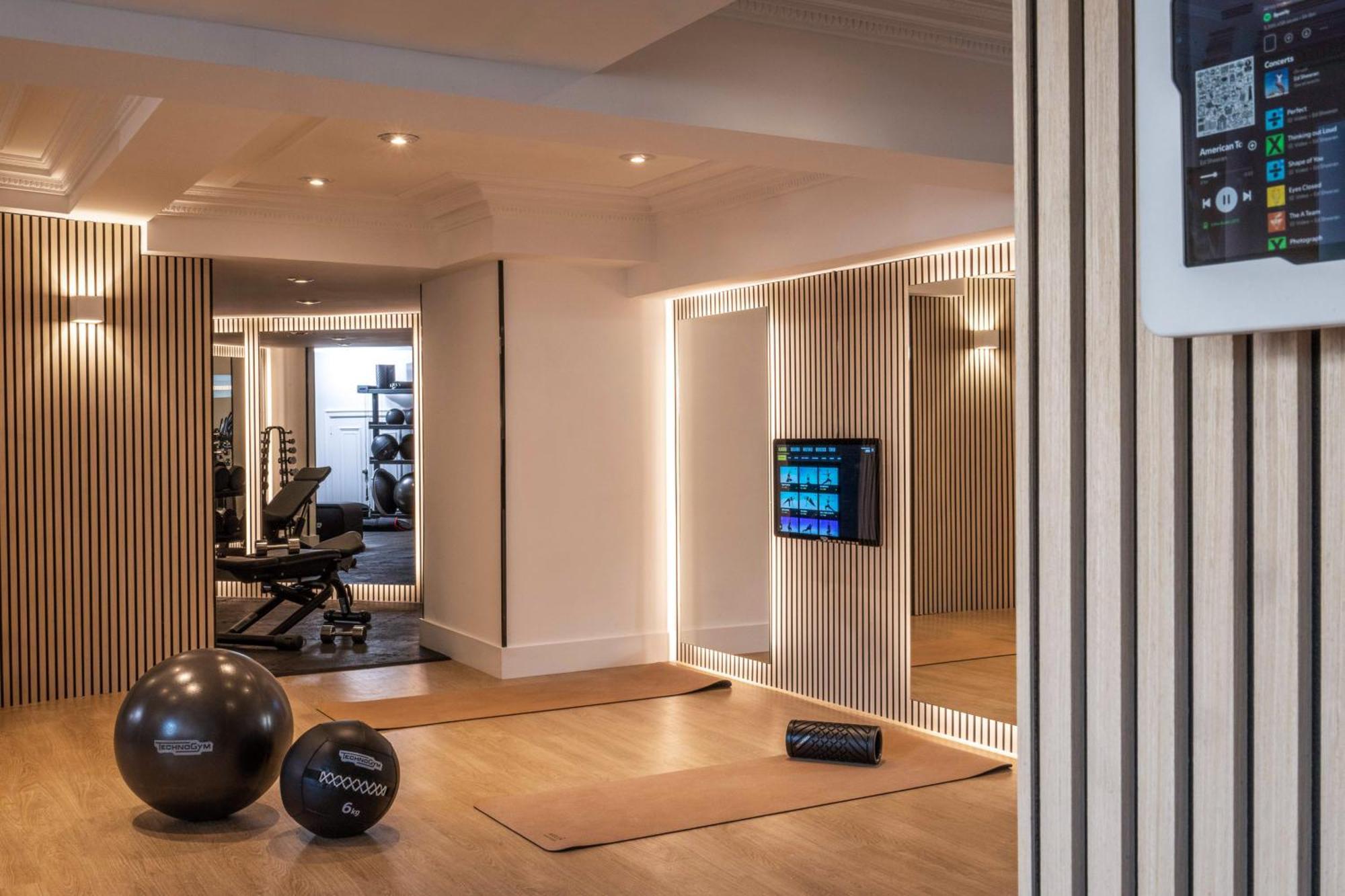 The Level At Melia White House Hotel London