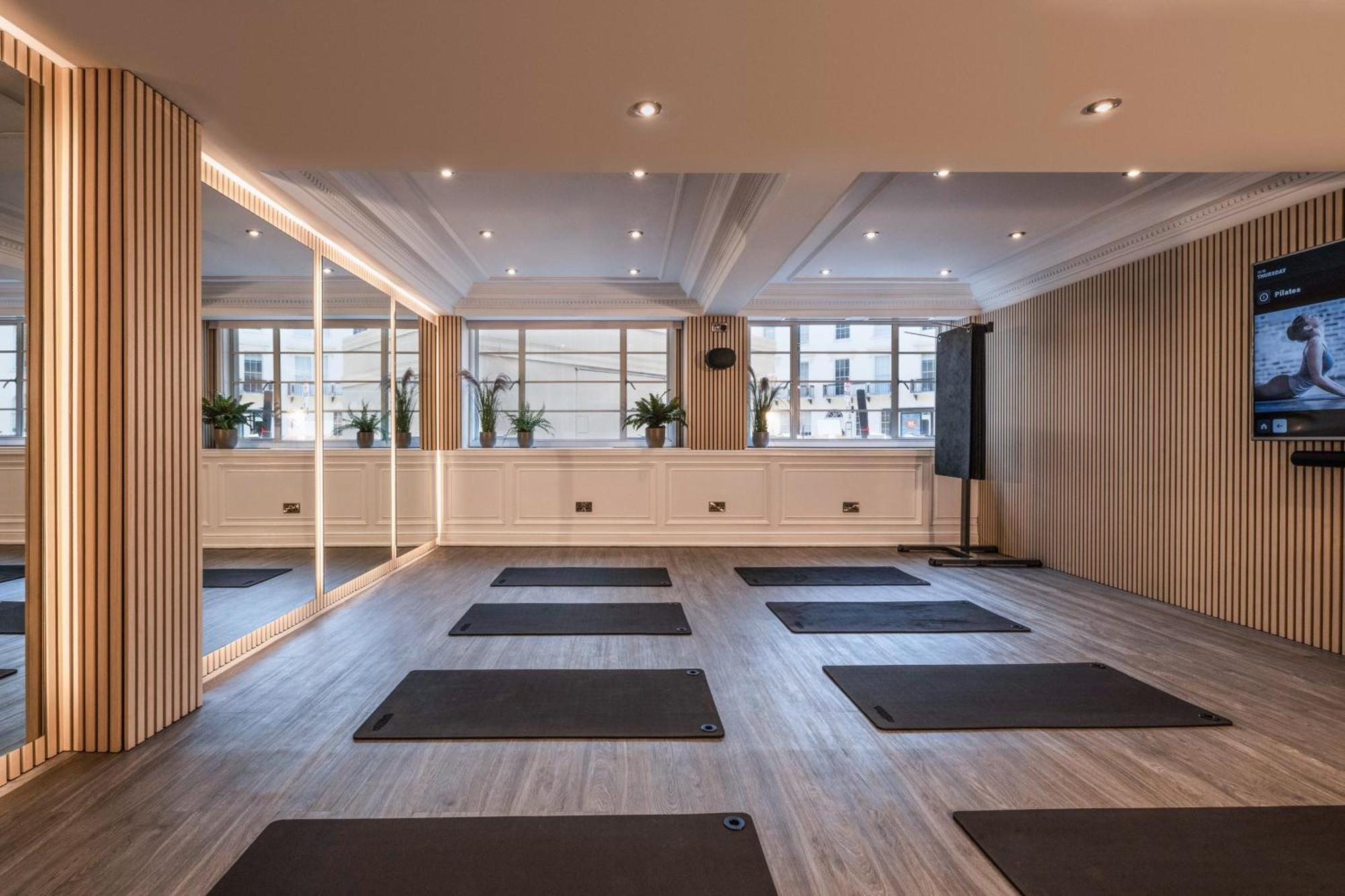 Meliá White House Aparthotel