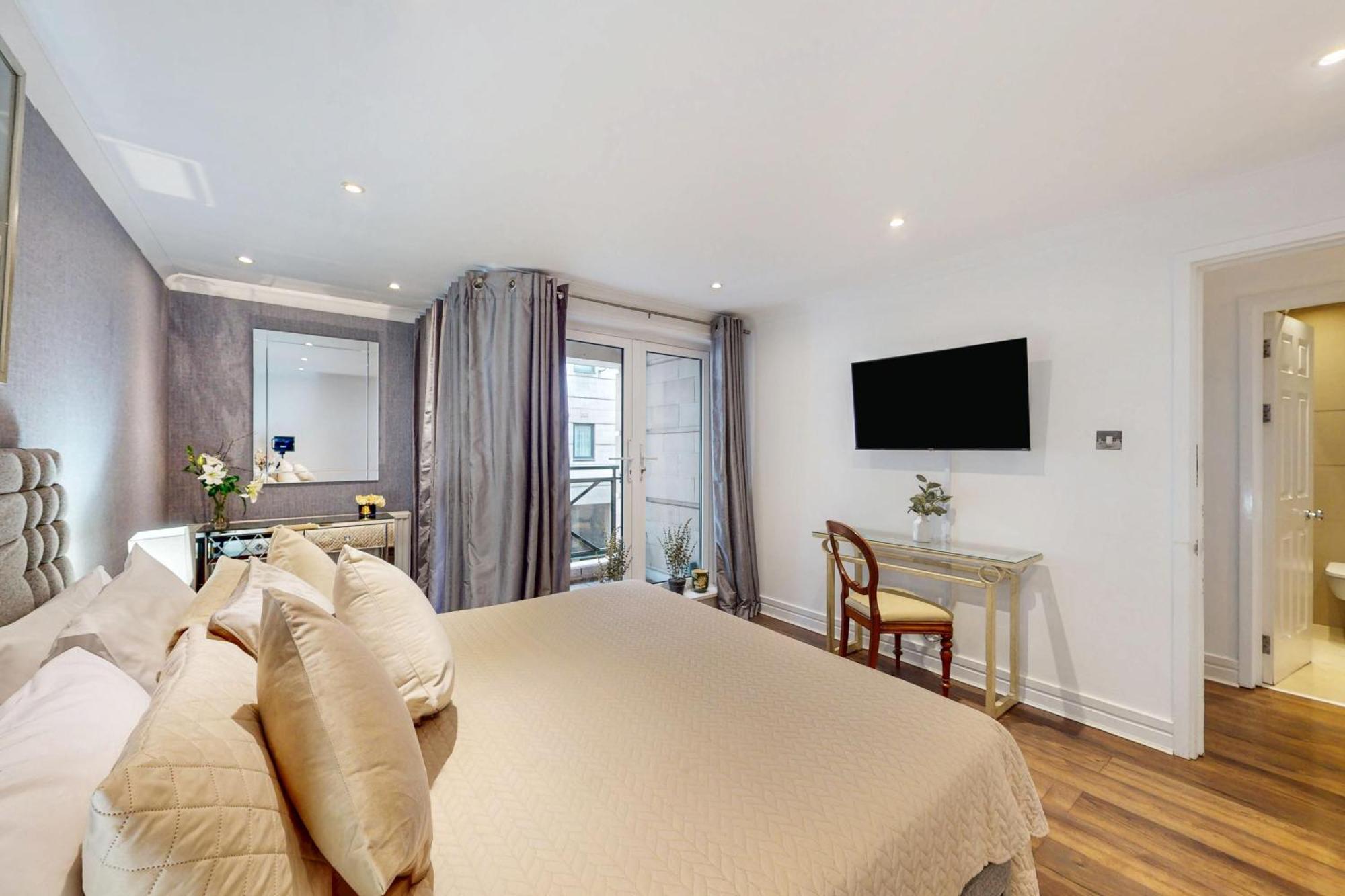 Apartment In Marble Arch