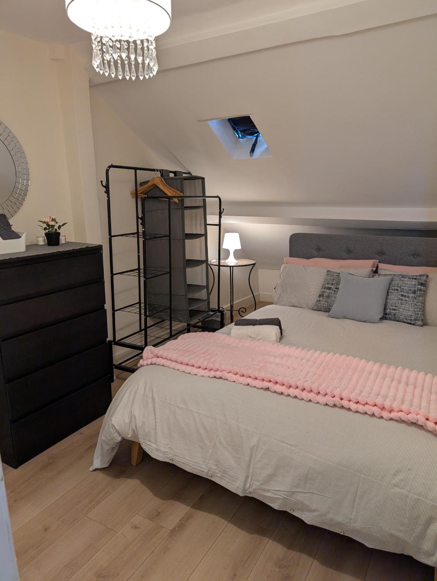 Cosy Modern One Bedroom In Hammersmith Londres
