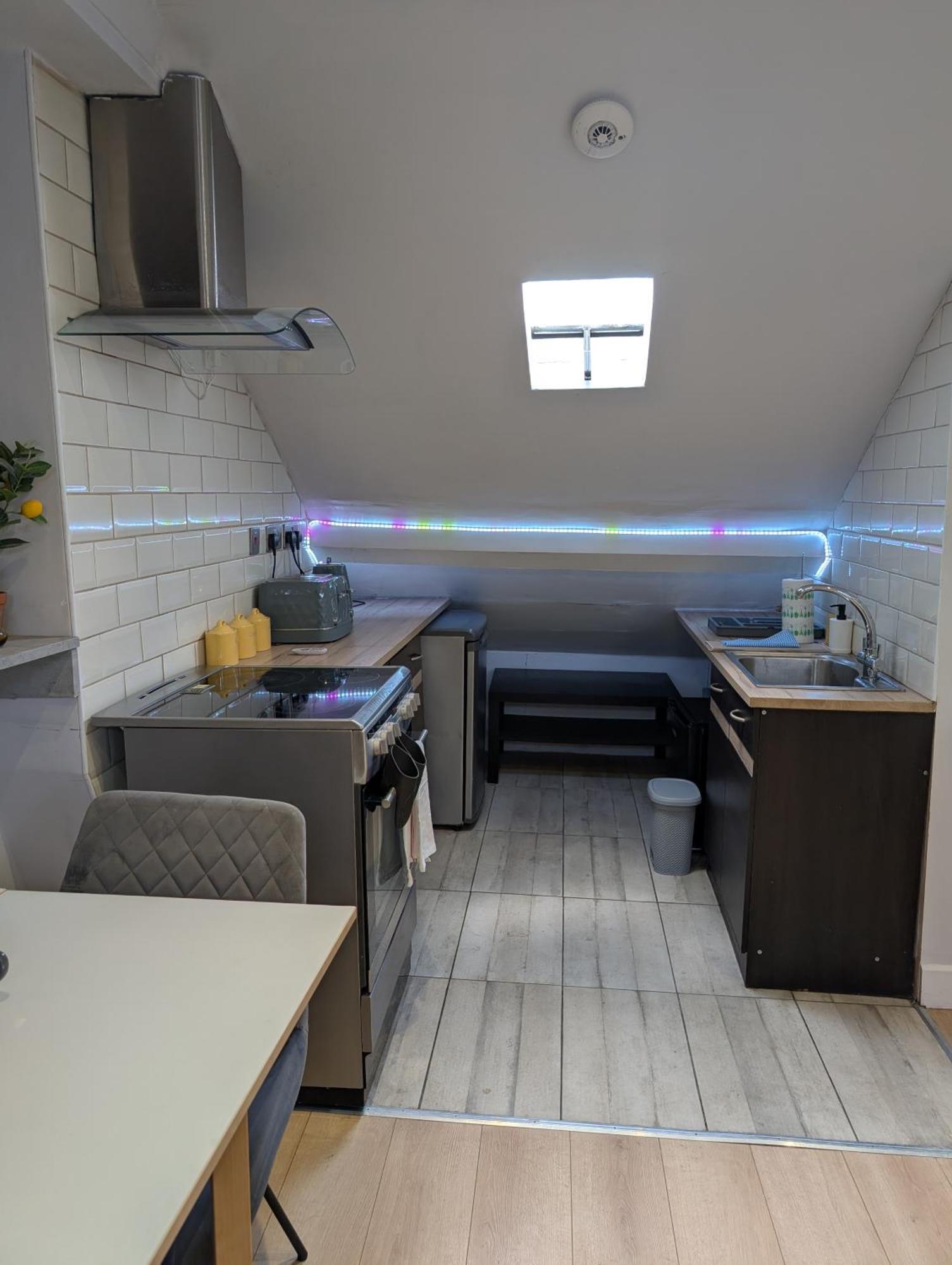 Lägenhet Cosy Modern One Bedroom In Hammersmith London