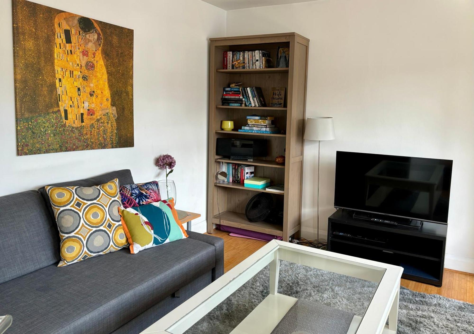 Bright 1 Bedroom Appartement