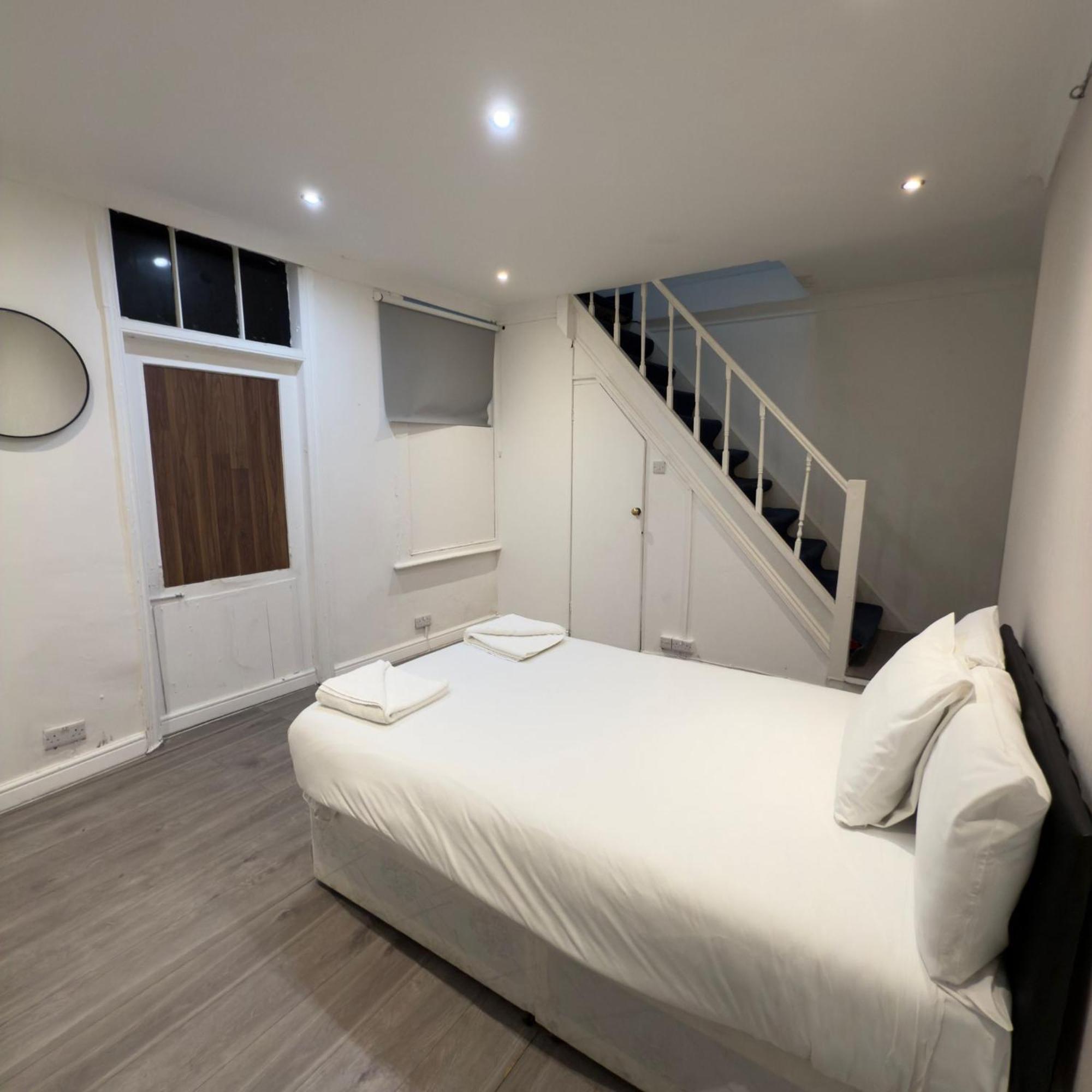 Lägenhet Stylish - Steps From Hyde Park & Paddington Station