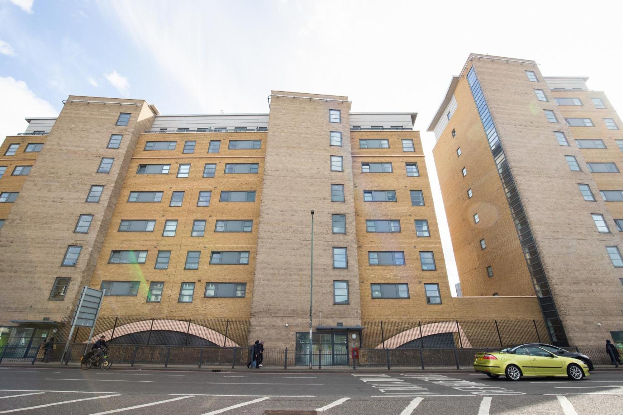 Apartment Londwell, & Limehouse Balcony Flat - Skyline Views *