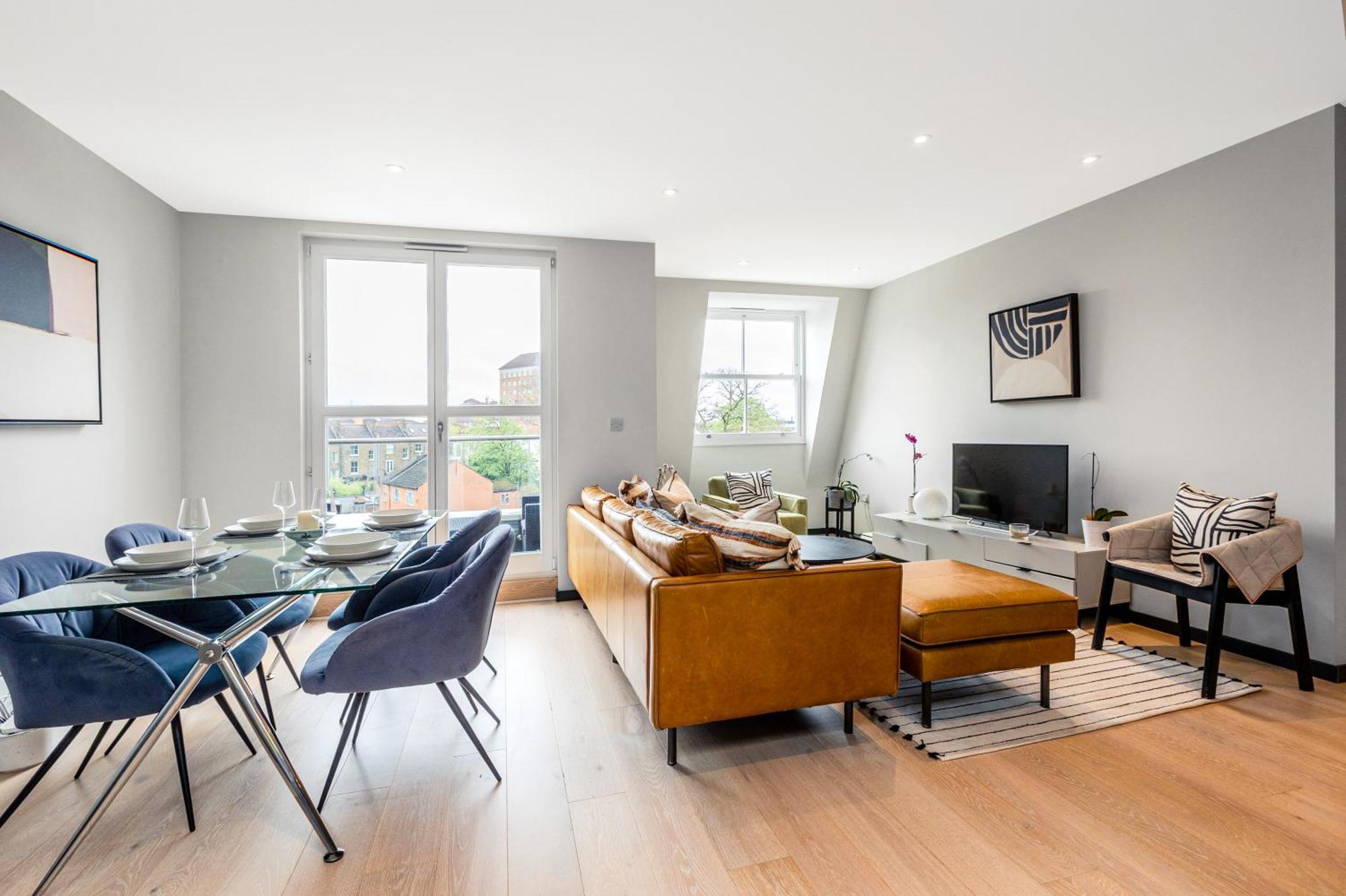 Amazing 2br Flat, Free Parking, By Battersea Apartment *