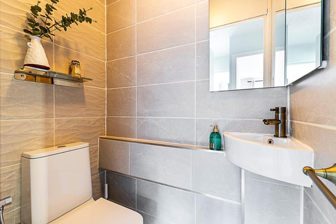 Lägenhet Quiet And Cosy 2-bed In Wimbledon