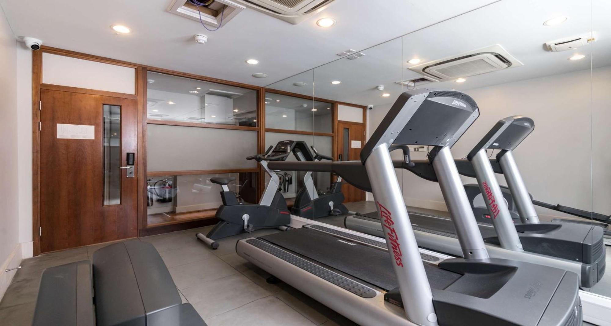 Hotel Western Mornington Hyde Park 4*