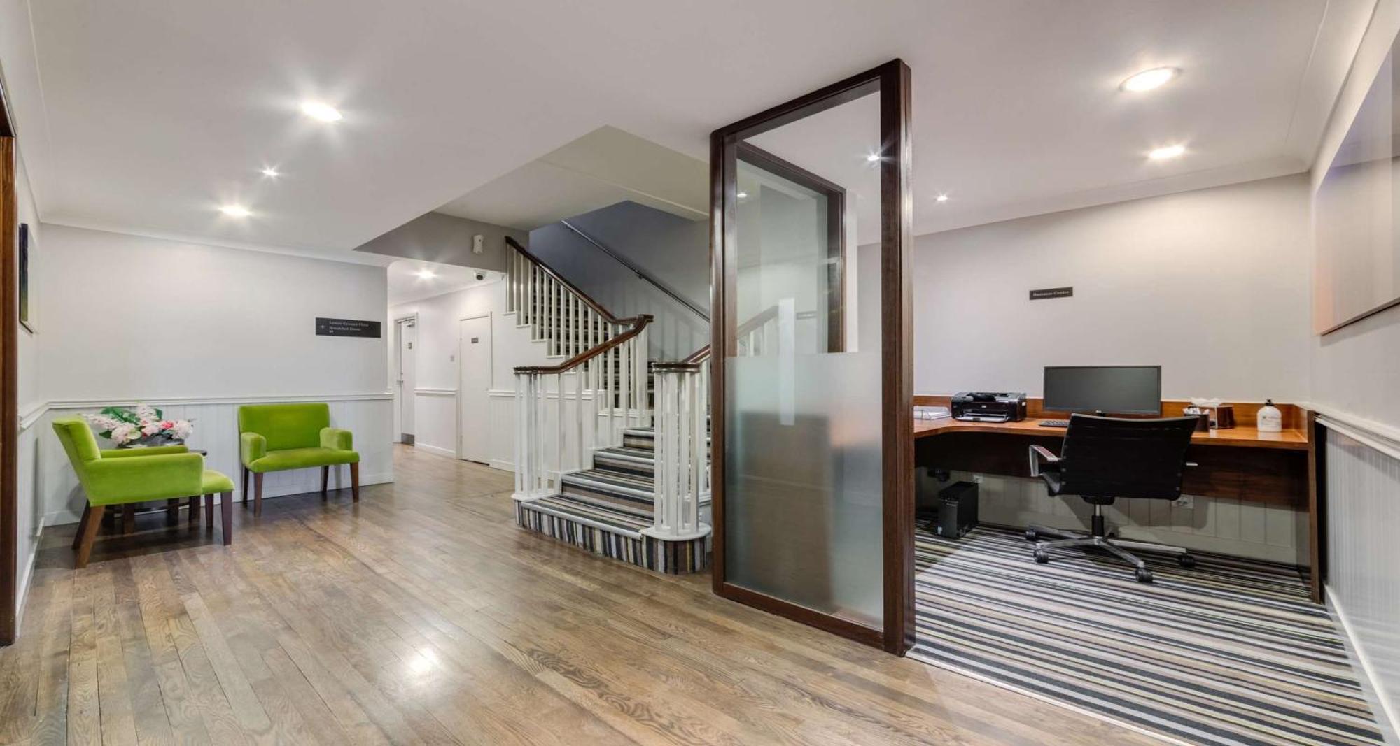 Western Mornington Hyde Park 4* London