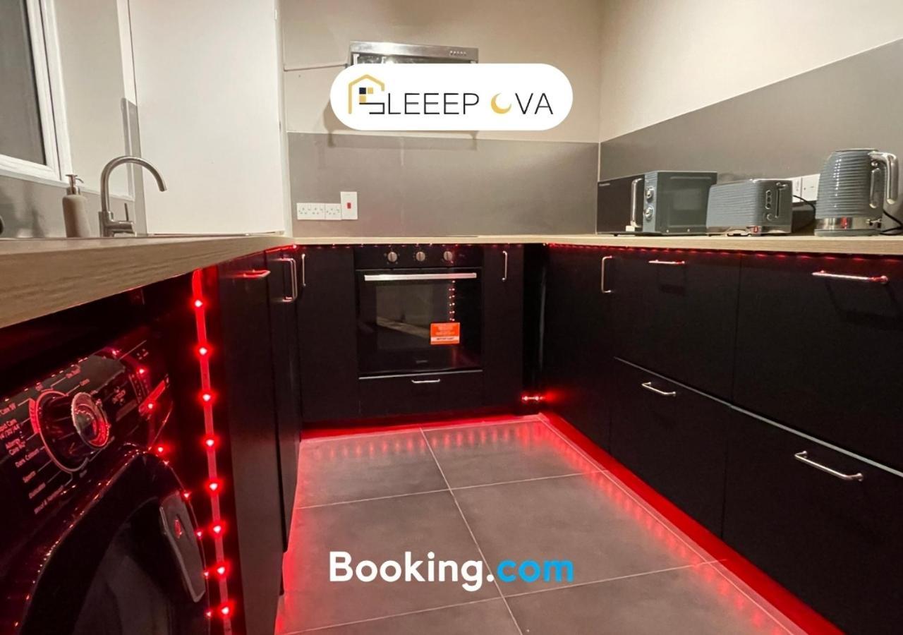 Premium Offers L Last-Minute Escape L Luxury & Spacious 2 Bedroom Flat Families Business Relocation Sleepova Short Lets & Serviced Accommodation London