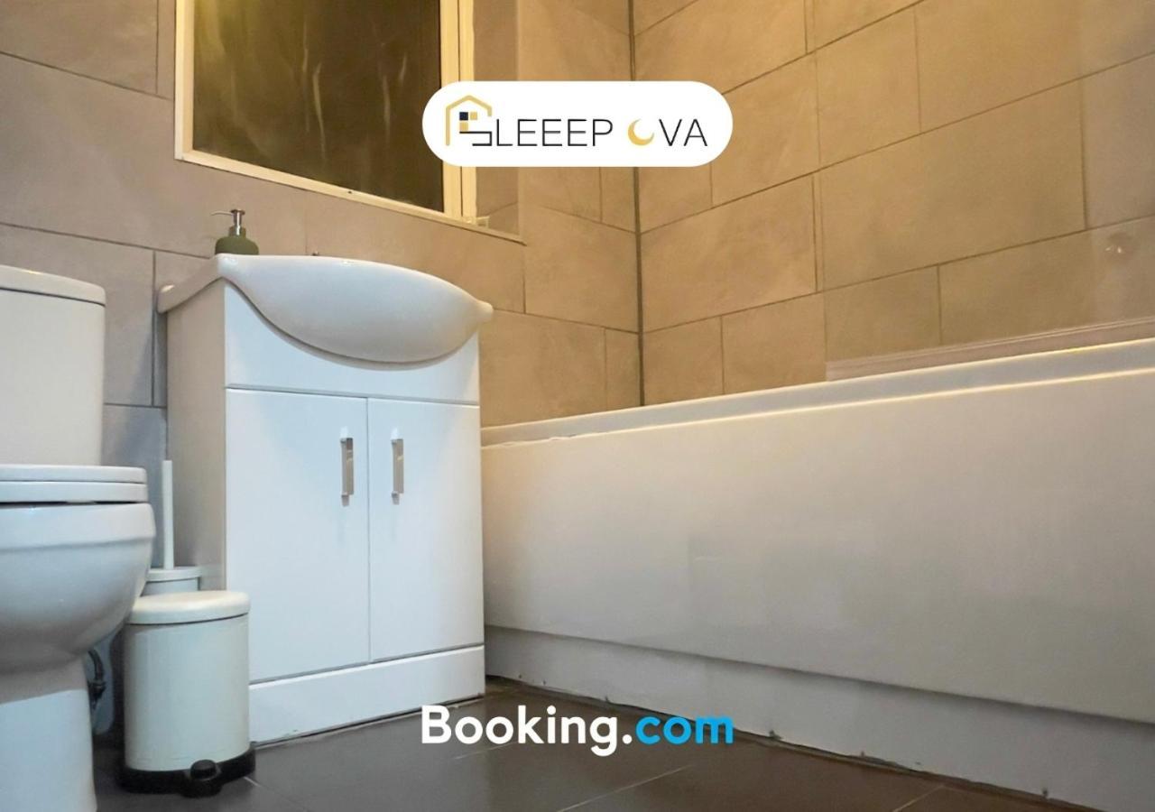 Premium Offers L Last-Minute Escape L Luxury & Spacious 2 Bedroom Flat Families Business Relocation Sleepova Short Lets & Serviced Accommodation London