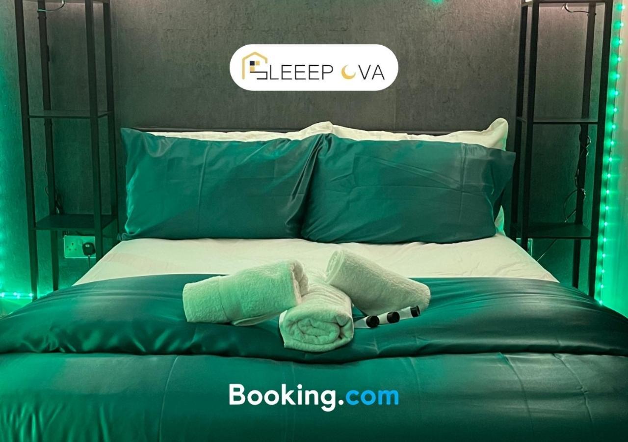 Premium Offers L Last-Minute Escape L Luxury & Spacious 2 Bedroom Flat Families Business Relocation Sleepova Short Lets & Serviced Accommodation Lejlighed