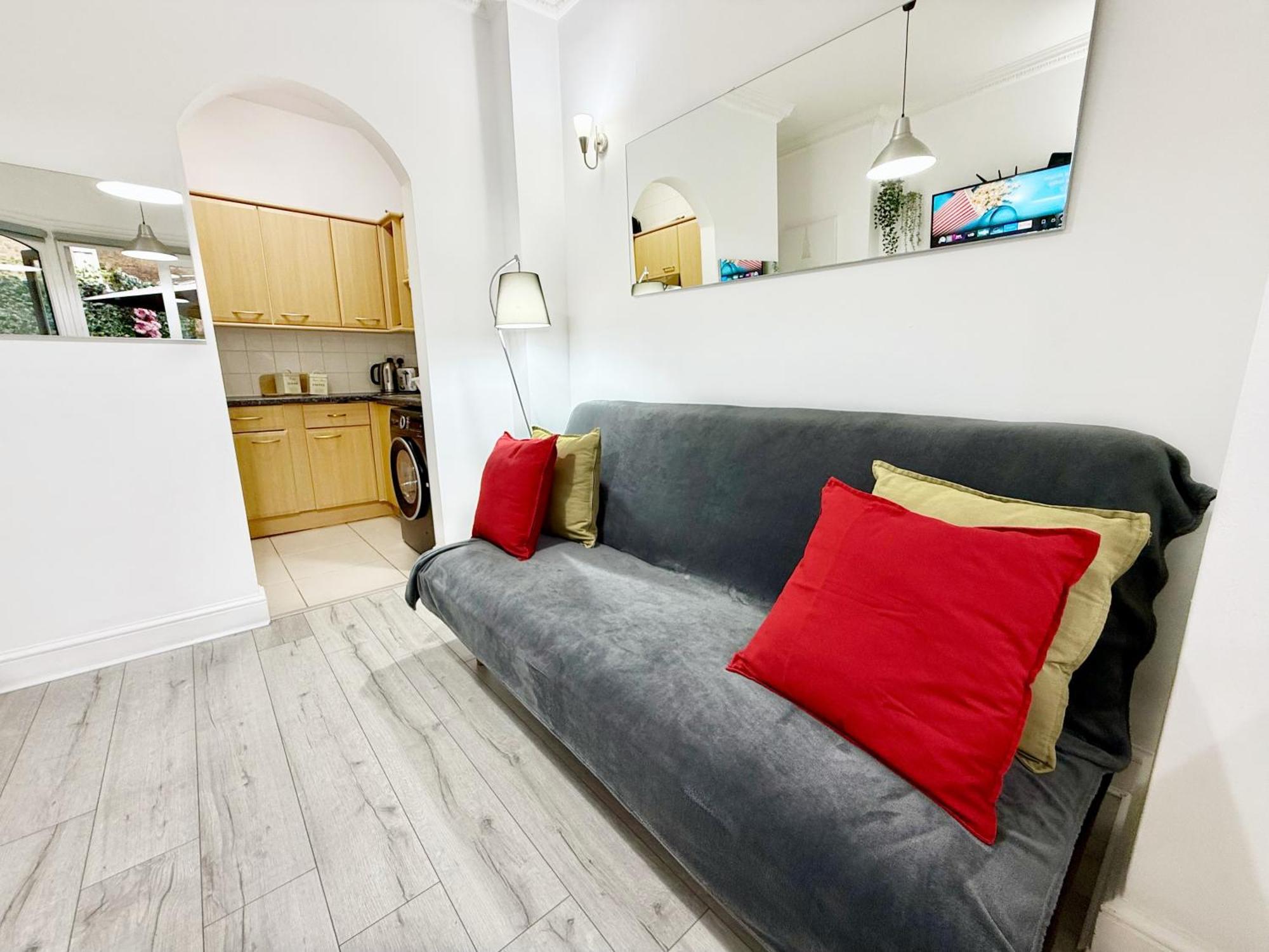 Luxurious Terrace 2 Bedrooms In Relaxing Apartment In Covent Garden Londra