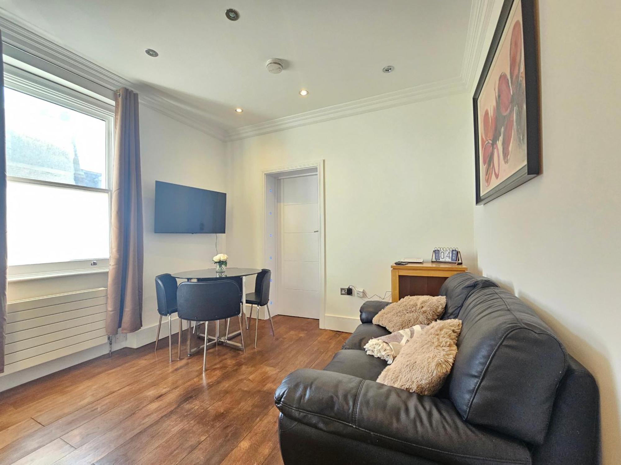 Lägenhet Charming 2 Bedroom Flat In Paddington *