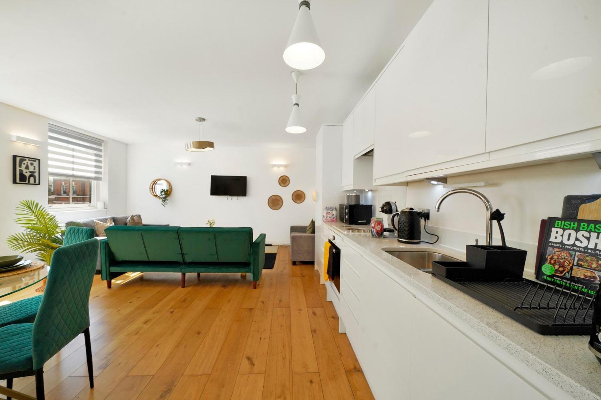 Two Bed By Livestay Short Lets & Serviced Near Oxford Circus Leilighet *