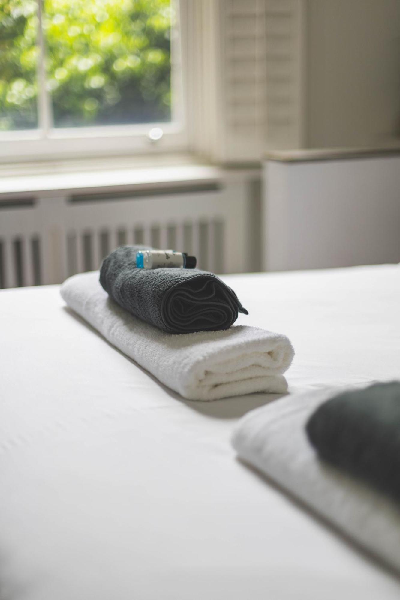 Lovely 2br Flat In Kensington, 2 Minutes Tube Lägenhet London