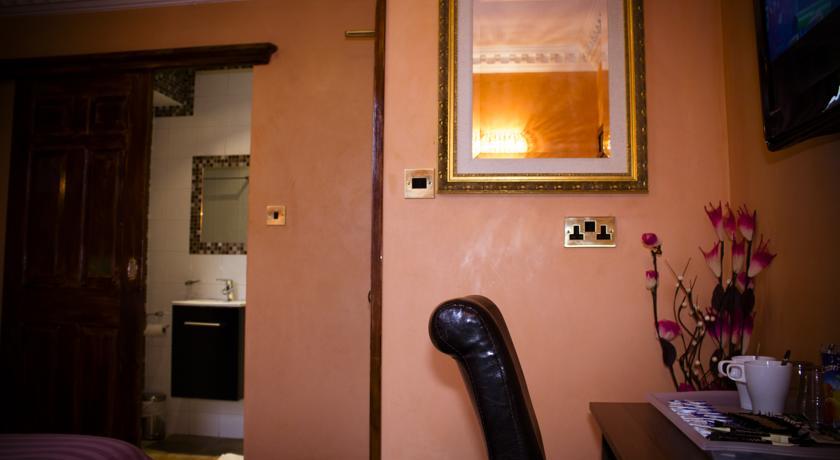 Hotel Cricklewood London