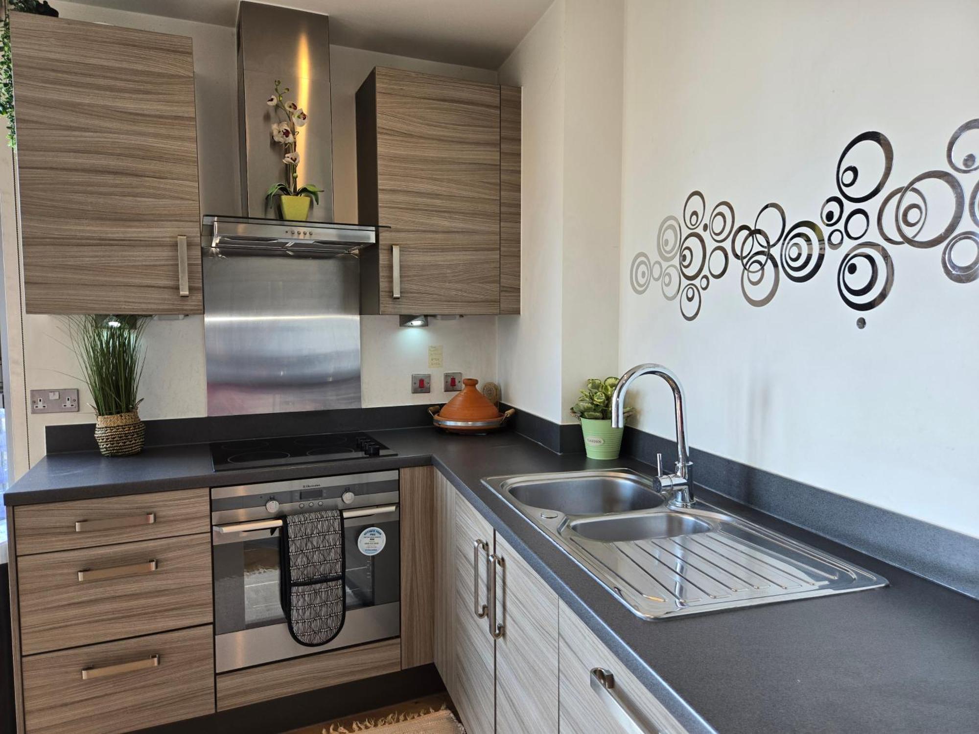 Apartment Stunning 2 Bedroom 2 Bathroom Flat With Panoramic View