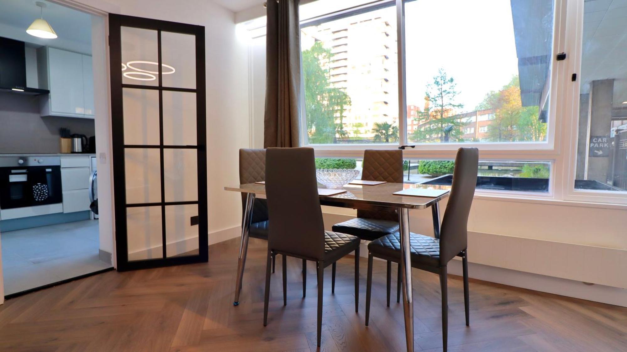Luxury 2 Bedroom By Aljoori Lejlighed *
