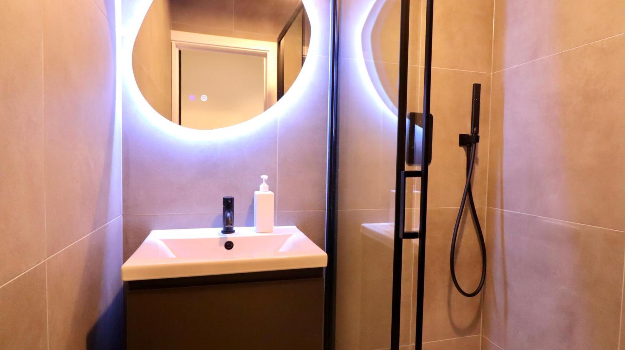 Lejlighed Luxury 2 Bedroom By Aljoori *