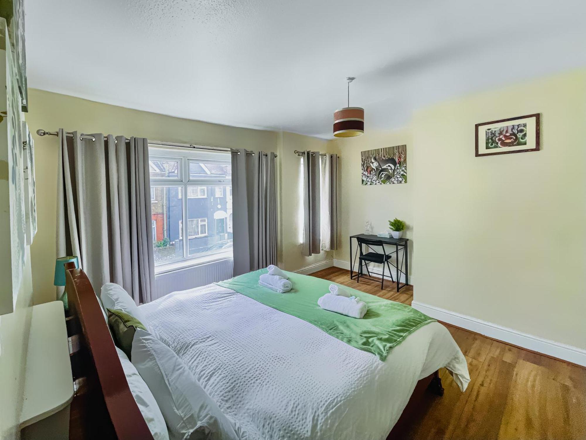 Plaistow Near Custom House Excel Free Parking * London