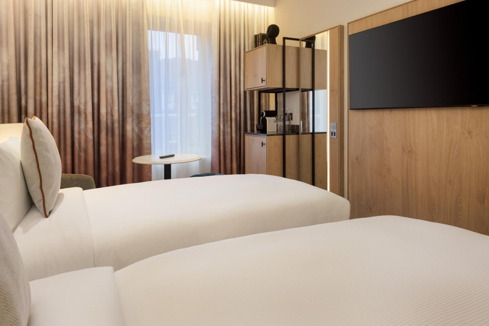 The Memoir Club, Formerly Ambassador Bloomsbury 4* Londen