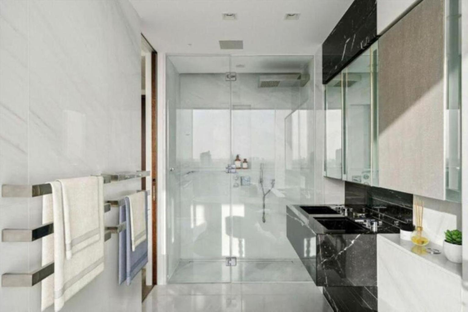 5 Million Pound Luxury Penthouse Tower Bridge Sleeps 8 Private Jacuzzi Lägenhet London