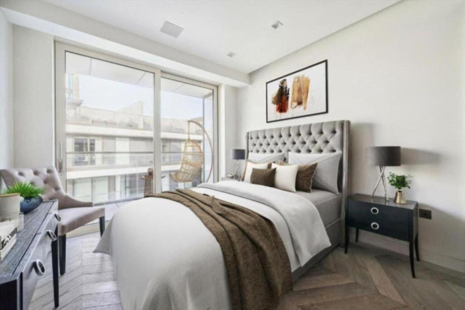 5 Million Pound Luxury Penthouse Tower Bridge Sleeps 8 Private Jacuzzi