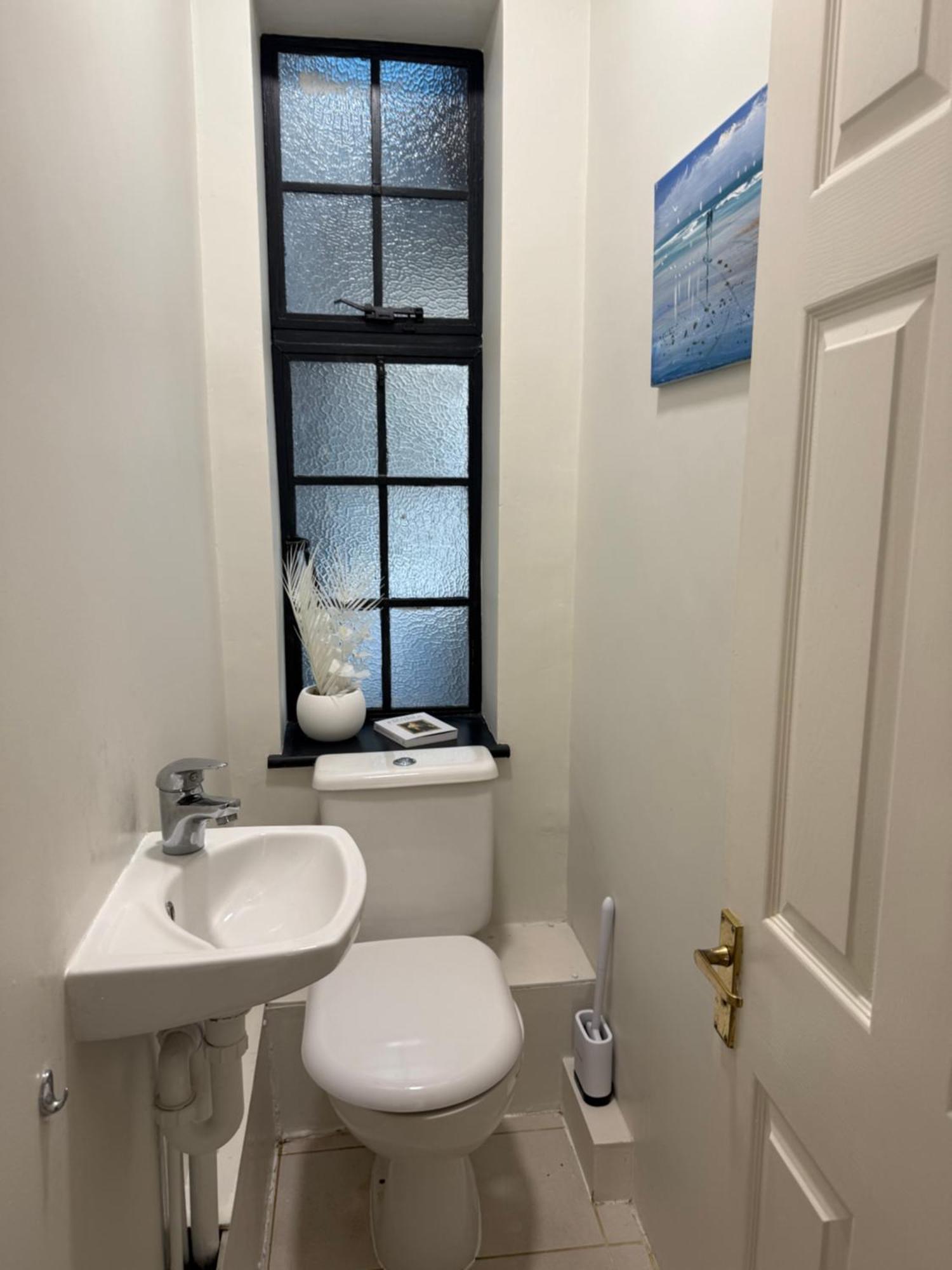 Stylish 3-bedroom Flat In Belsize Park Perfect For Families Business Trips! Londres
