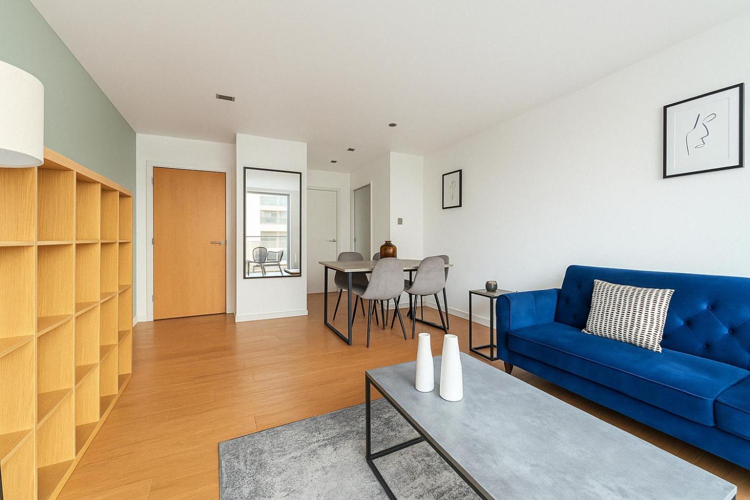Apartment Timeless Elegance In Haggerston London