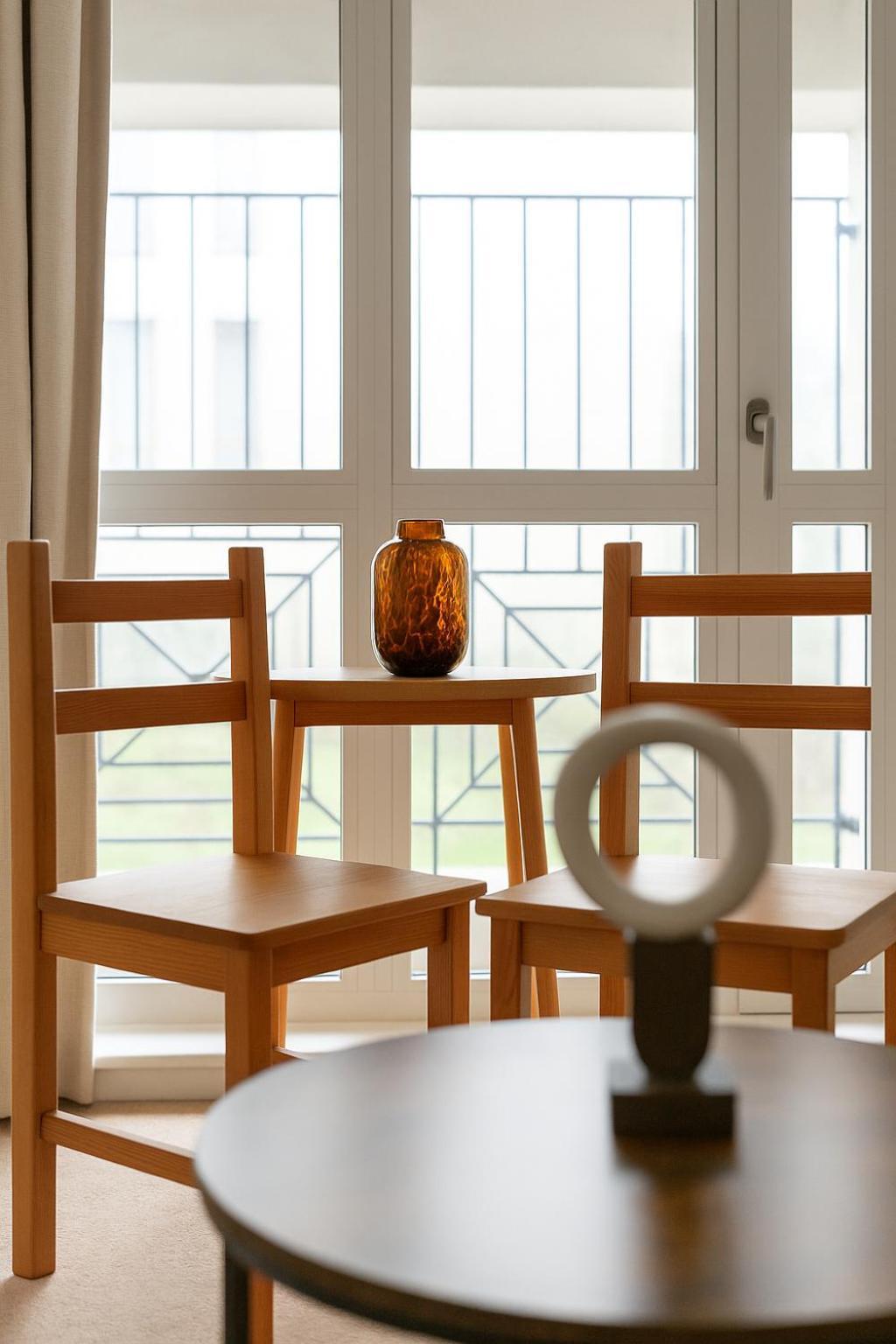 Timeless Elegance In Haggerston Apartment