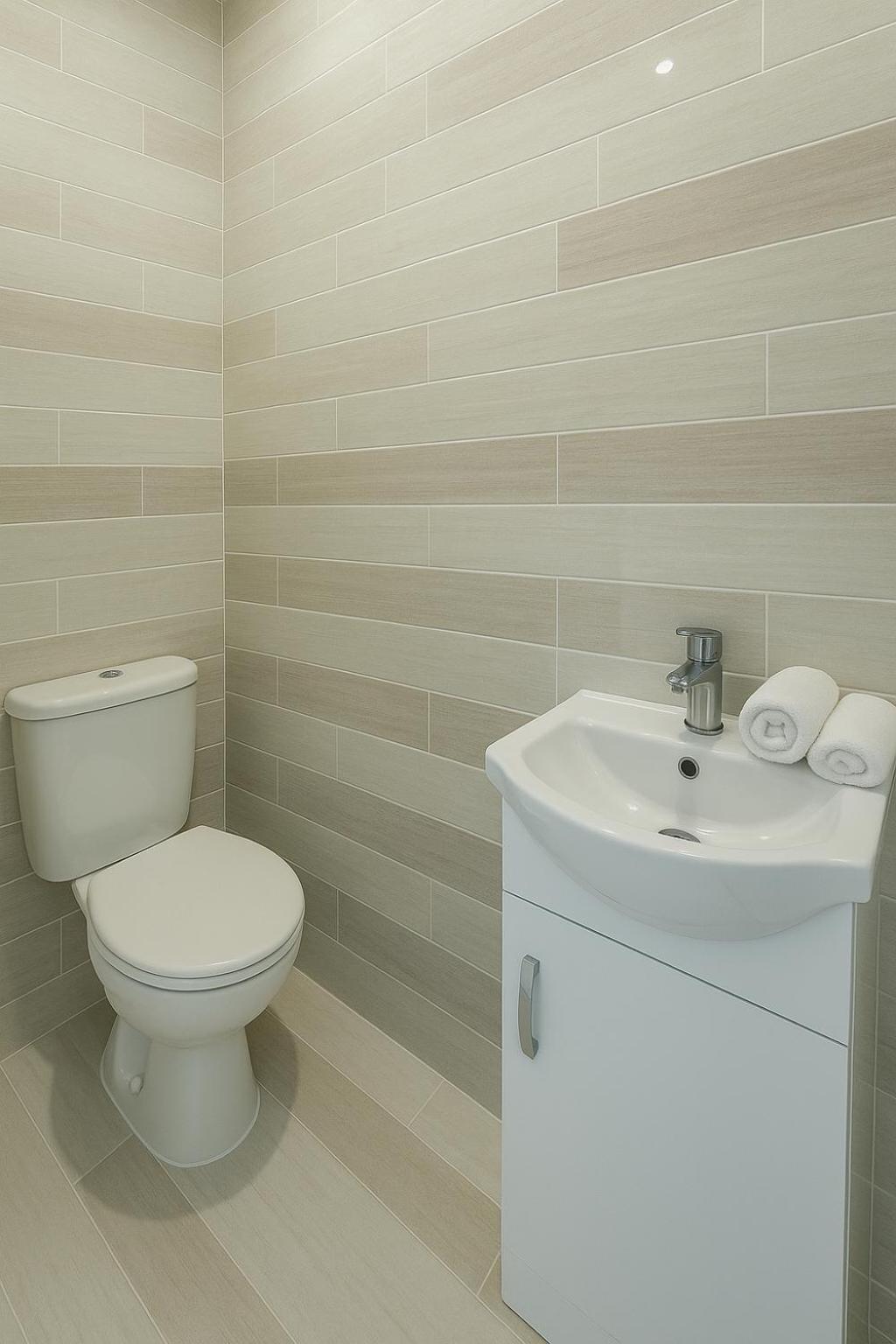 Stylish 2 Bedroom In The Heart Of Soho Walk To Cafes & Attractions! London