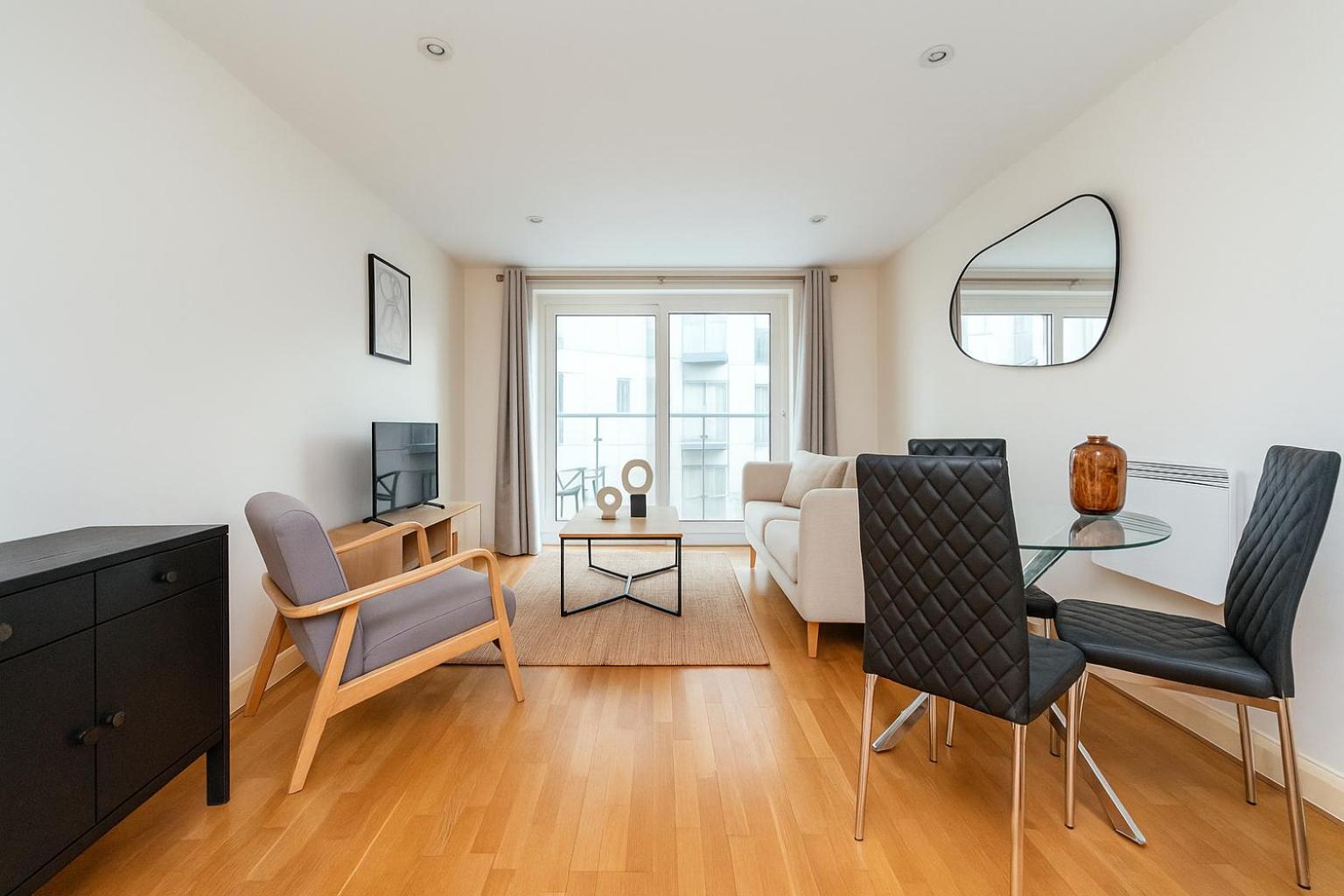Modern Flat On Tower Bridge Road - Walk To Borough Market Lägenhet London