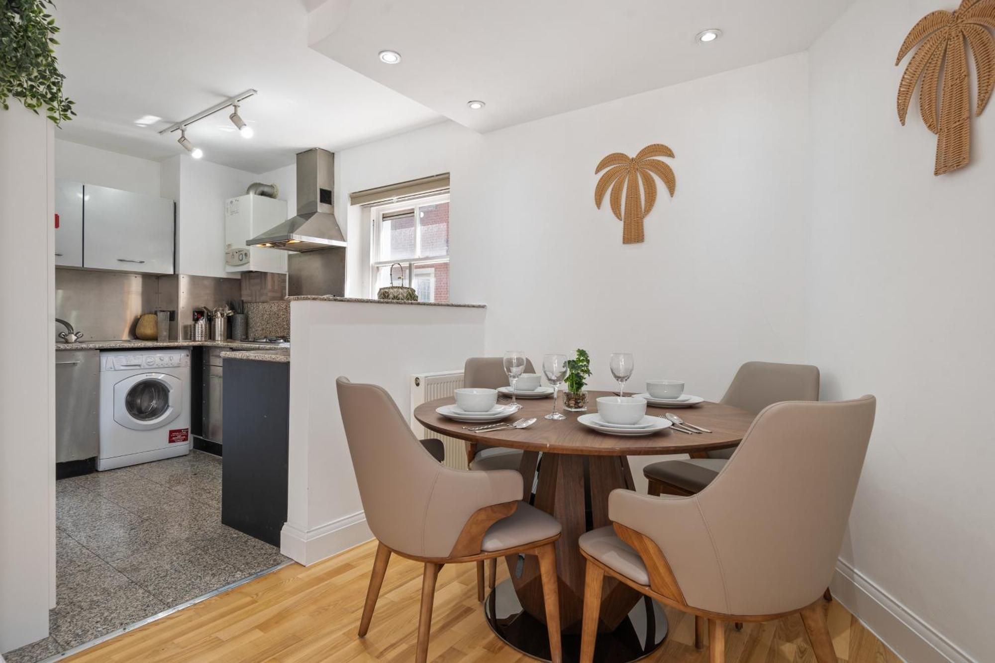 Stylish 1-bedroom In The Heart Of Soho 9wd *