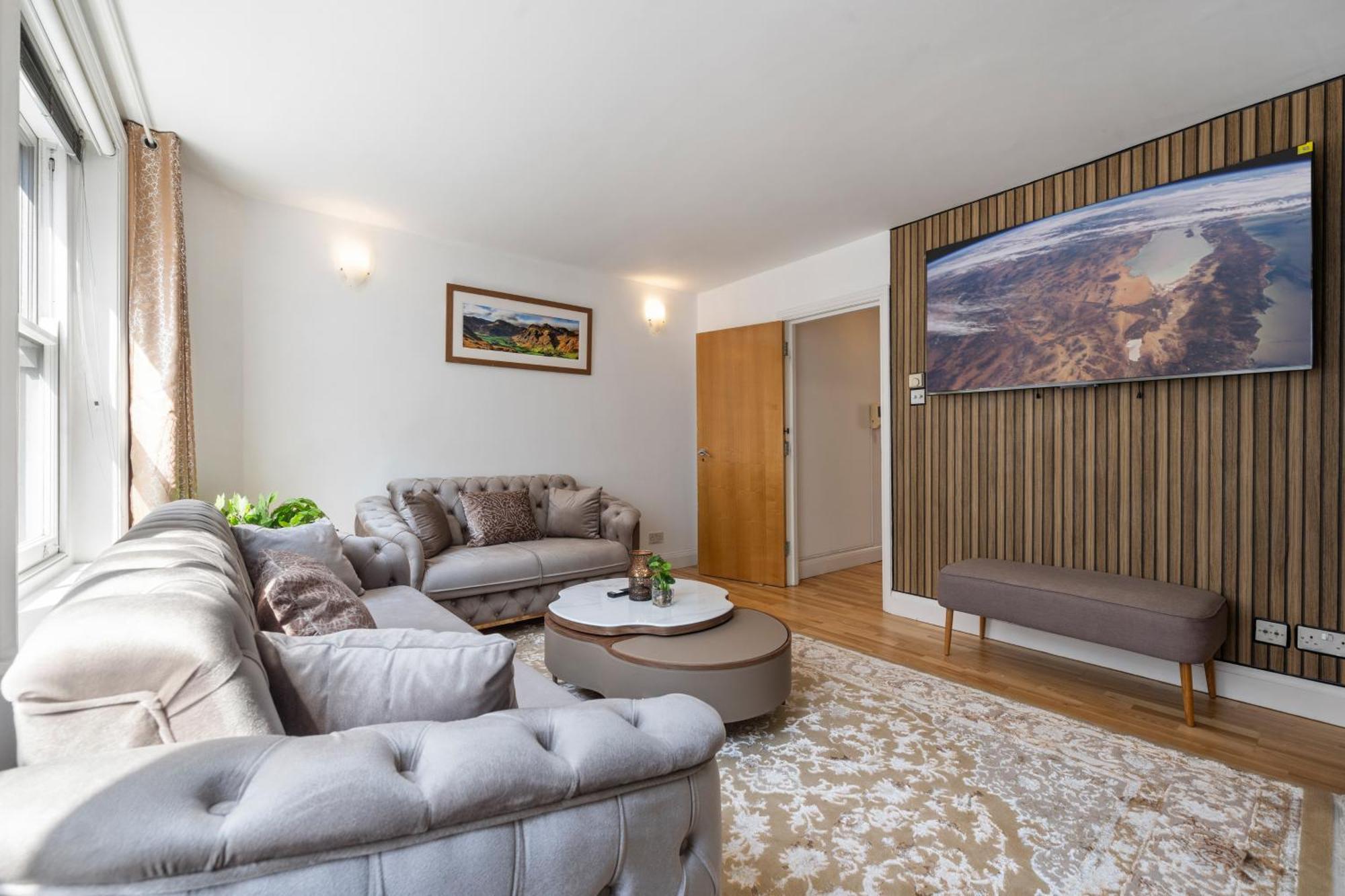 Stylish 1-bedroom In The Heart Of Soho 9wd * Londen