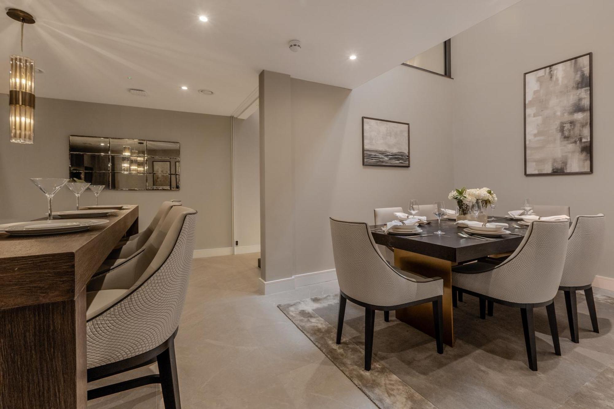 Luxurious 4-bed Knightsbridge Near Harrods