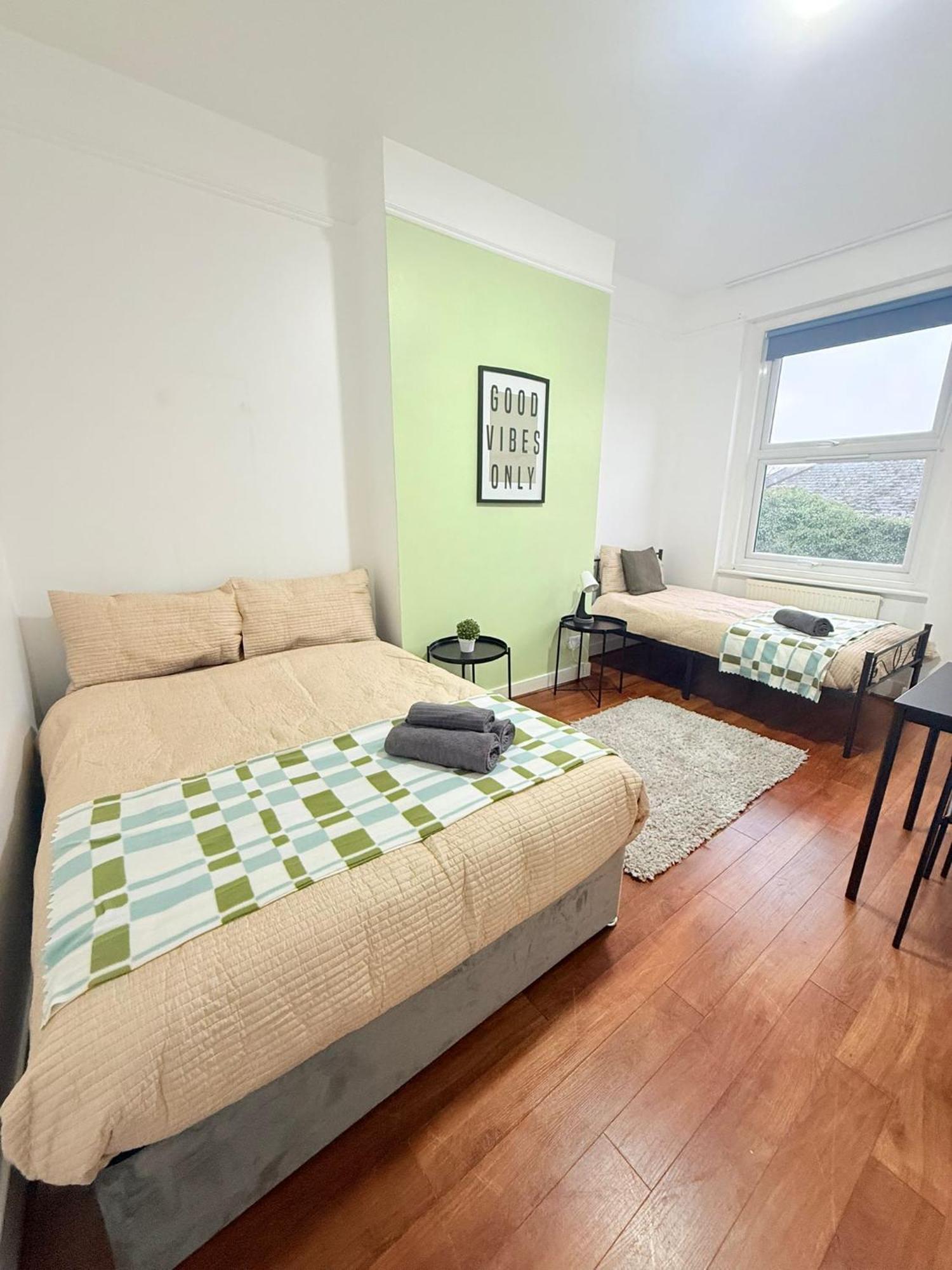 Appartamento Cricklewood Broadway Guest Londra