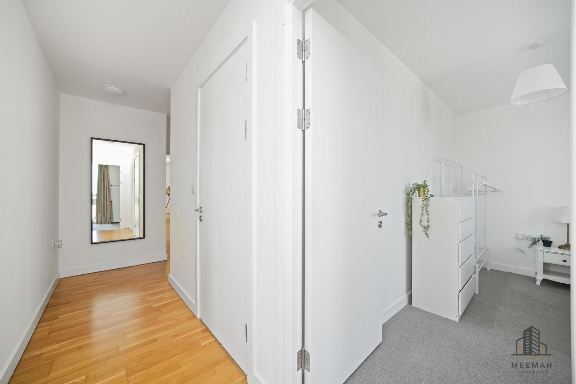 Modern 3 Bedroom - Olympic Park - E20 Stratford *