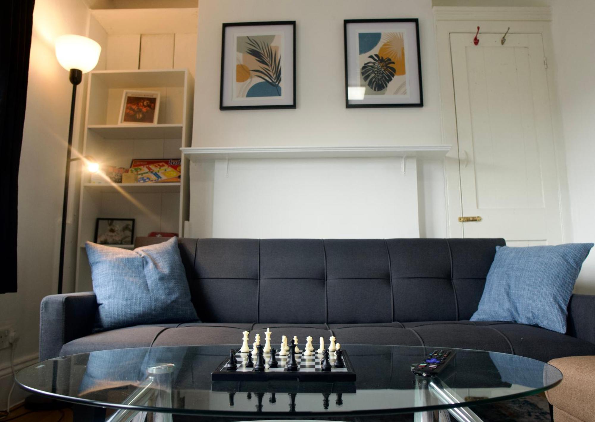 Lejlighed Stratford Centre, 2 Or 3 Bedroom Apartment, Walk To Westfield, Near Station, Sleeps 6