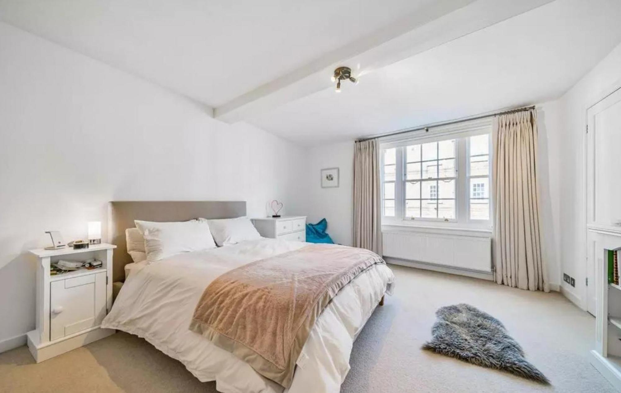 Lägenhet Bright & Spacious 4-bed Flat In London