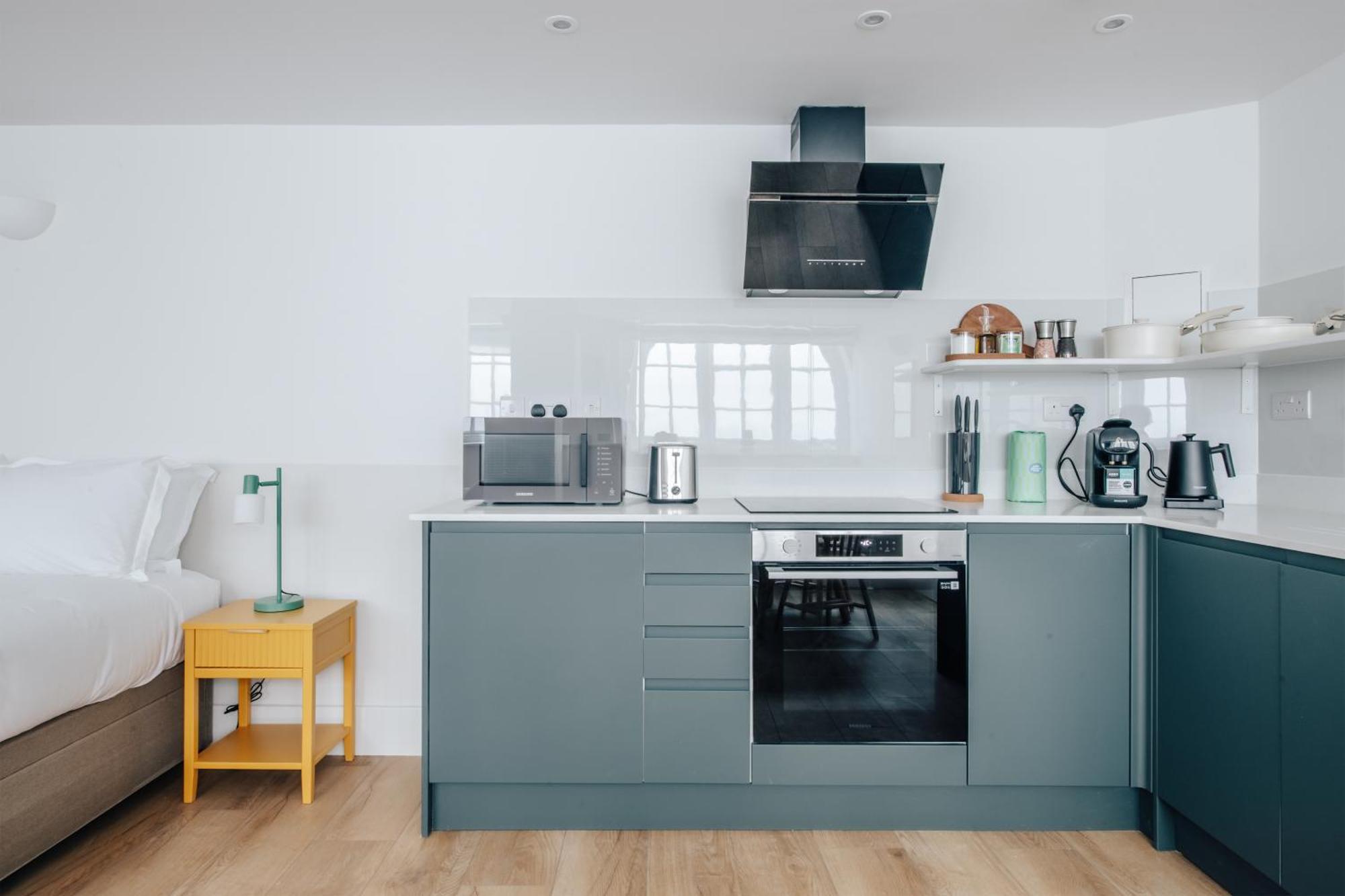 The Regency - Serviced Apartment London