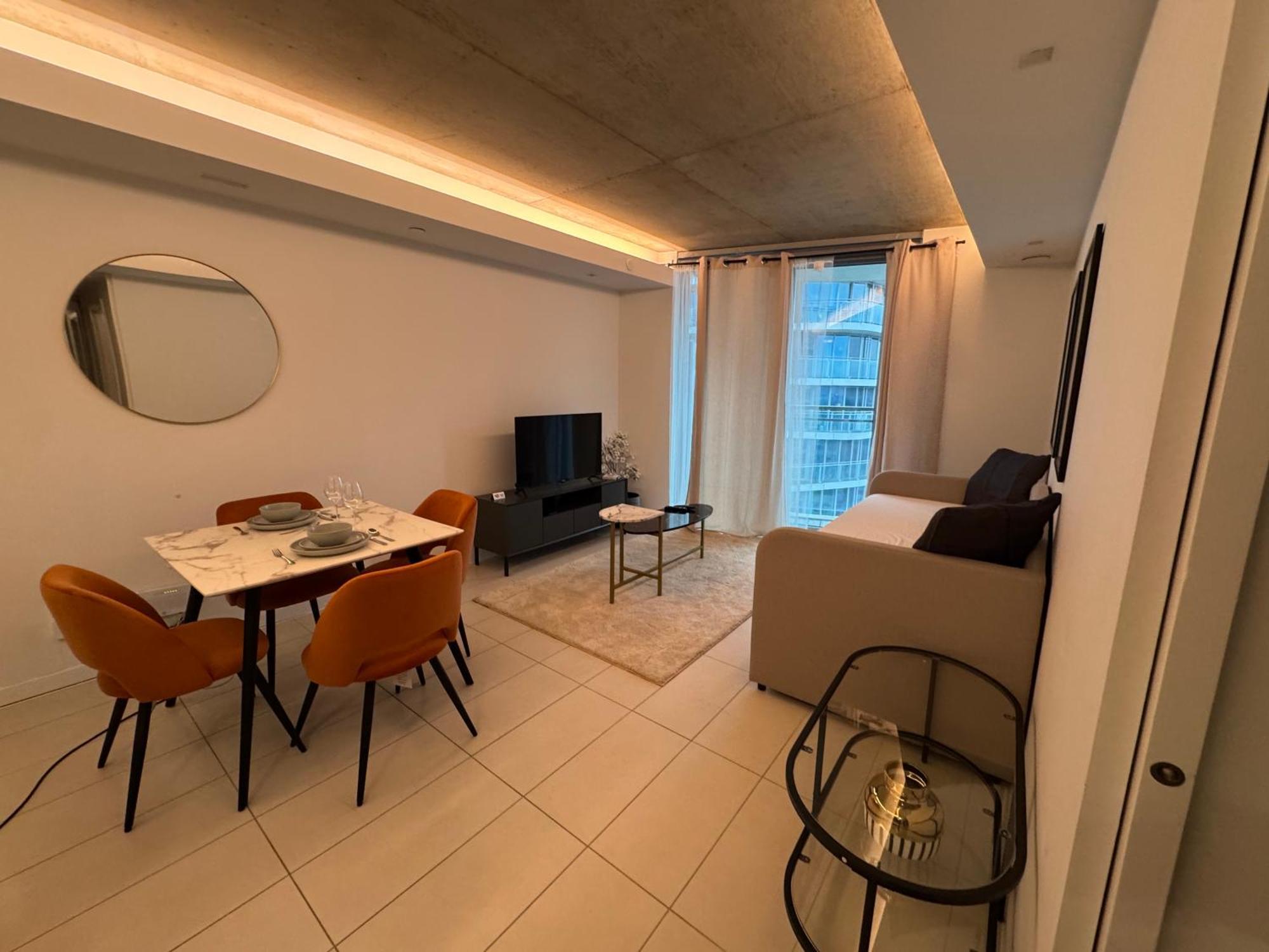 The Heights At Riverline O2 View & Ac London