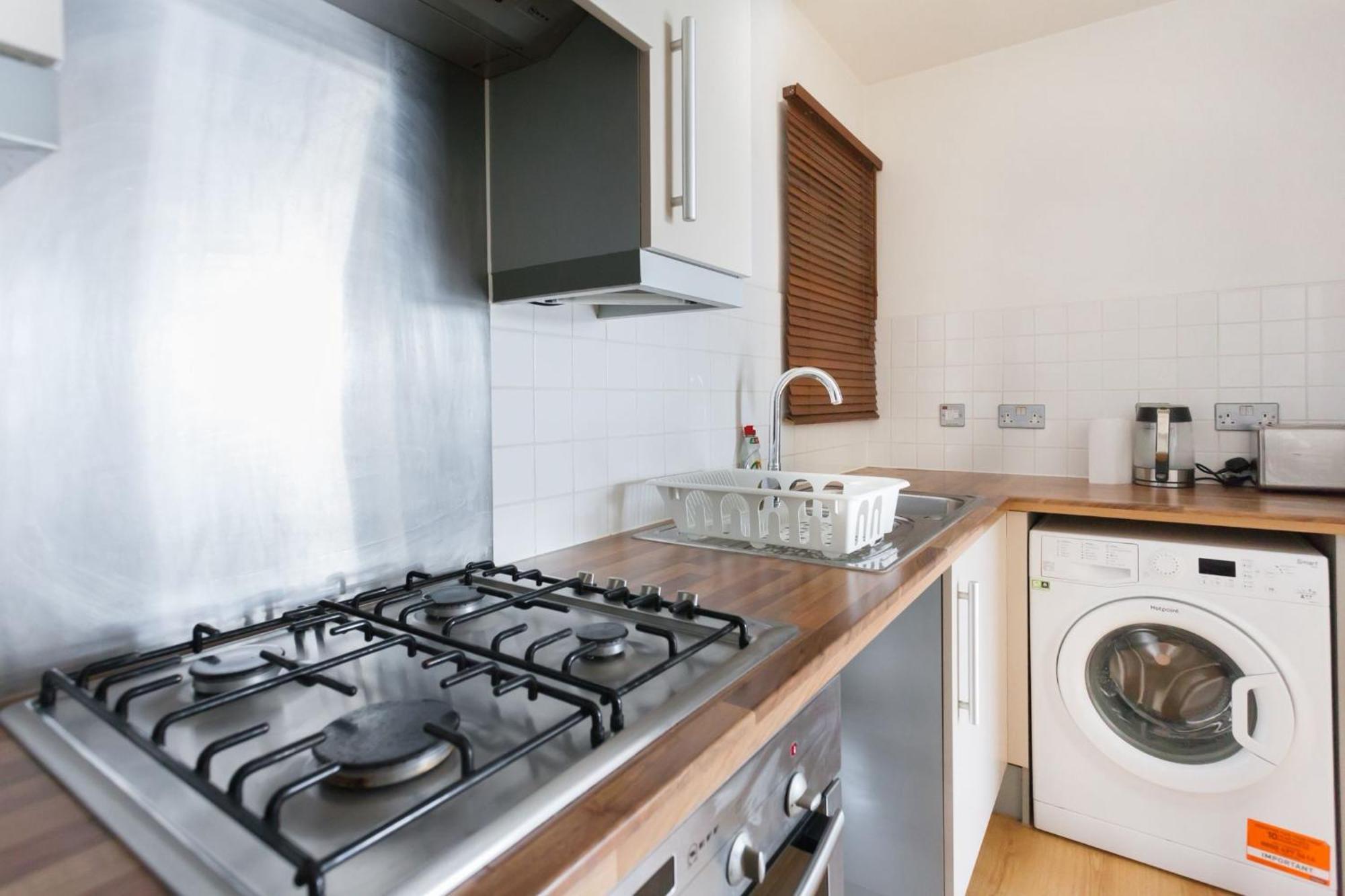 Appartement Spacious 2 Bedroom In Near Tube *