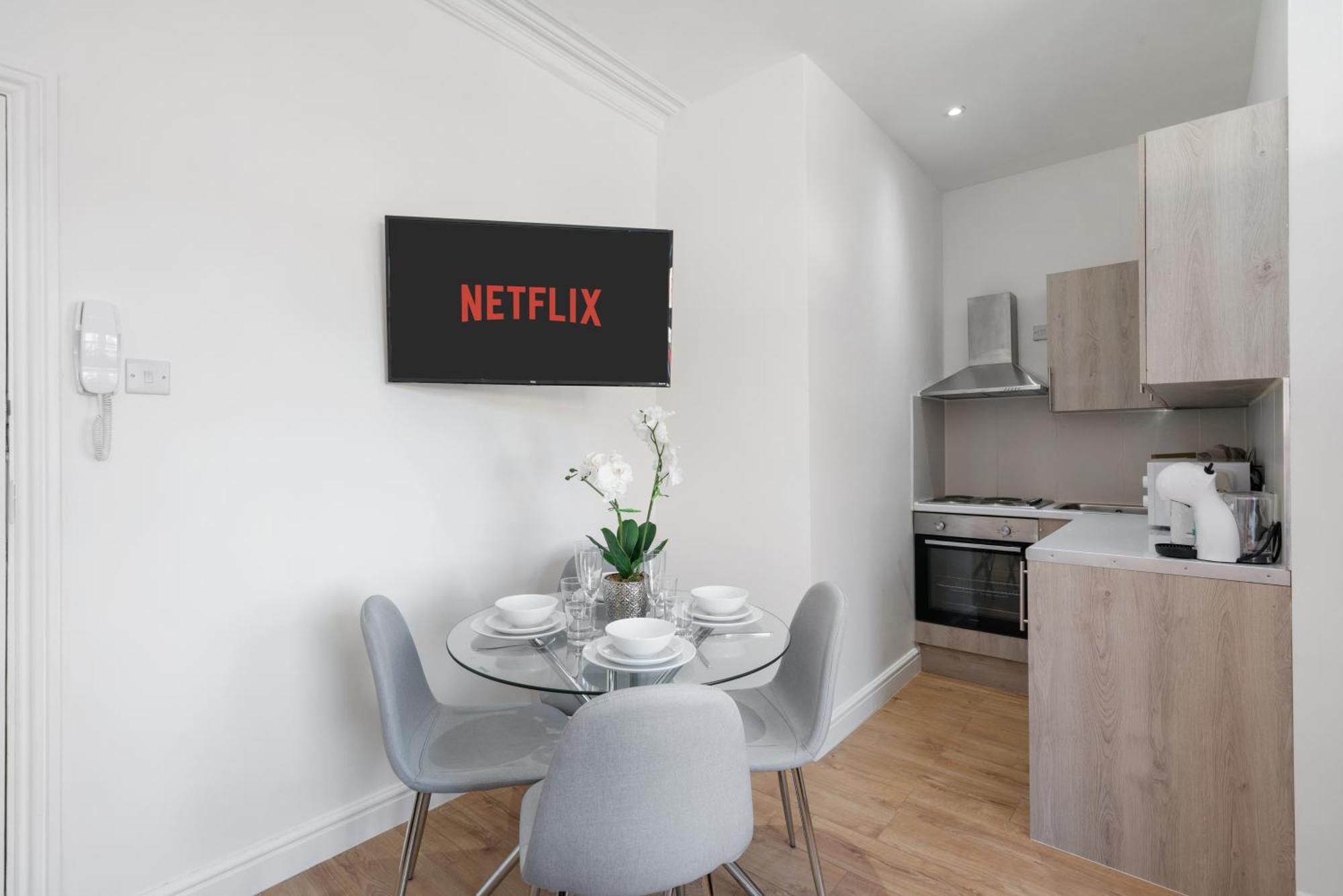 Apartment & Charming - 2