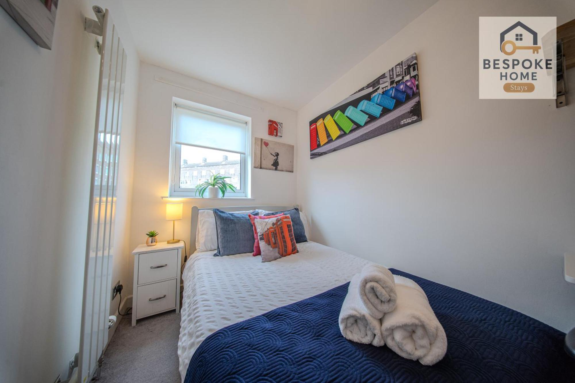 Modern 4 Bed 3 Bath House - 4 Groups With Free Parking - Central London London