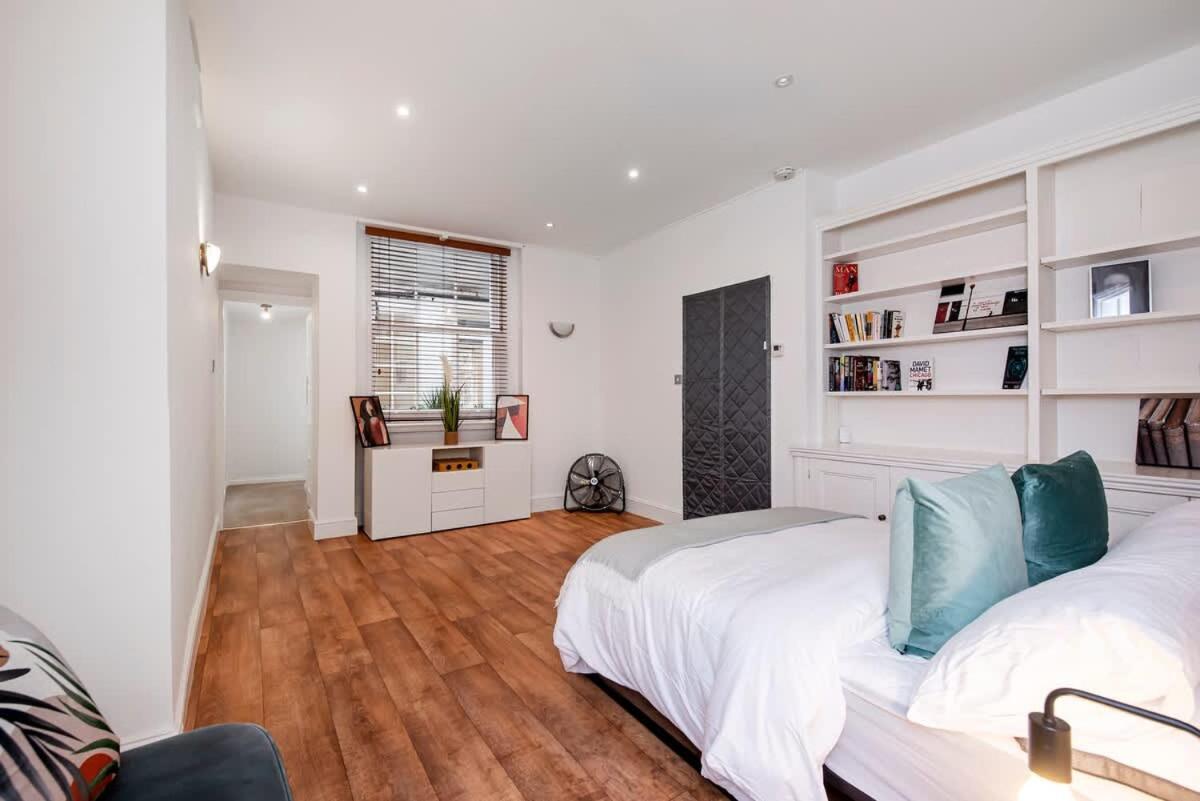 Notting Hill Large 3 Bed * London